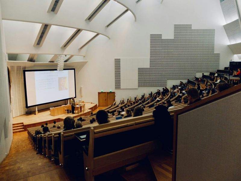 みらい学習アカデミー株式会社 6